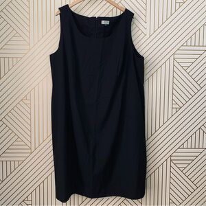 Tahari sleeveless black Sheath dress scoop neck pencil career work fitted 24 24W